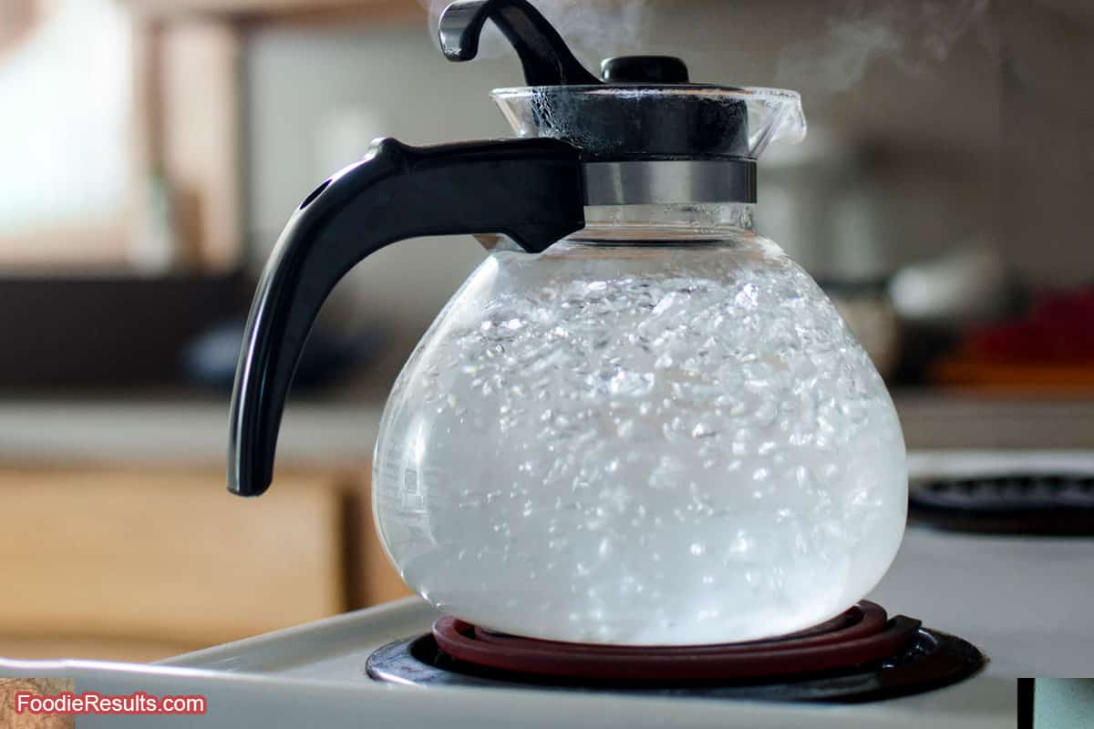 Is Boiling Water in the Microwave DANGEROUS - Foodie Results